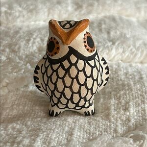 Signed Vintage Acoma New Mexico Native American Ceramic Owl Figurine